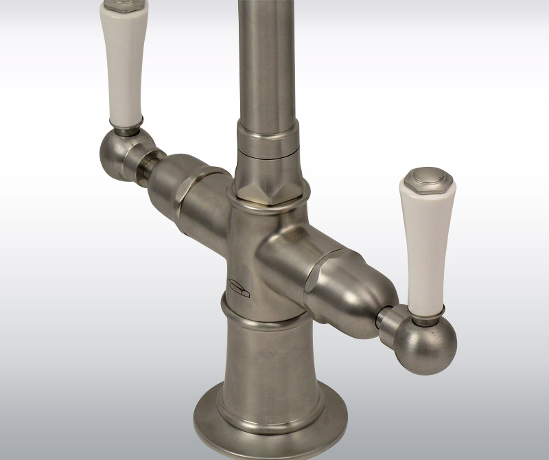 ステンレス製水栓金具[fusion]1041UK-WC52 シングルレバー・ミキサー